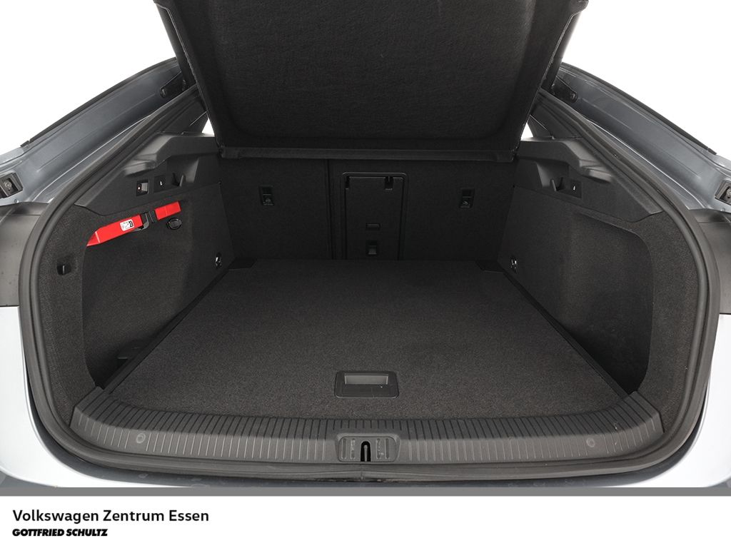 Volkswagen ID.7 GTX 4Motion Matrix AHK Navi R-Kamera foto 9