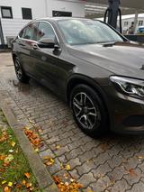 Mercedes-Benz GLC 250 d 4MATIC Coupé Autom. - - Mercedes-Benz GLC 250 mit Diesel-Antrieb: Coupe