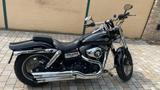 Harley-Davidson Fat Bob FXDF 2011 Schwarz mit Penzl Auspuff  - HARLEY-DAVIDSON 2011 FAT BOB
