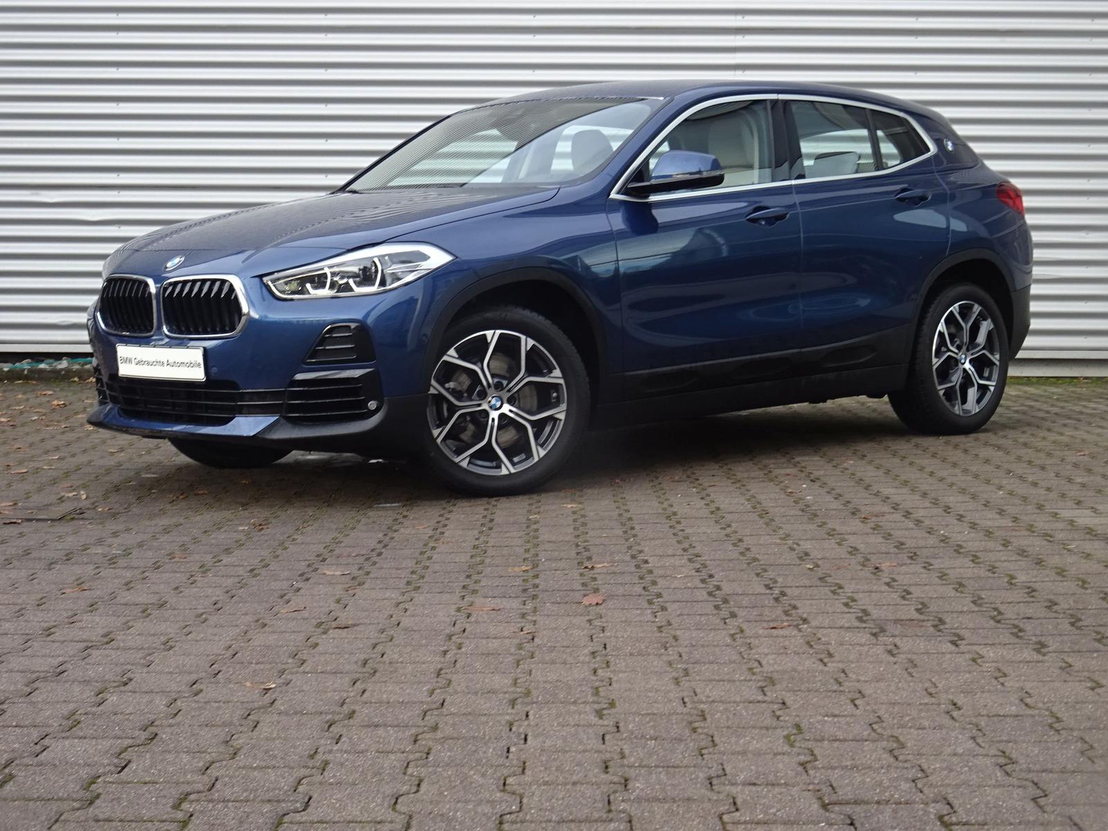 BMW X2 sDrive20i Advantage LED Naxi Kamera HiFi SH