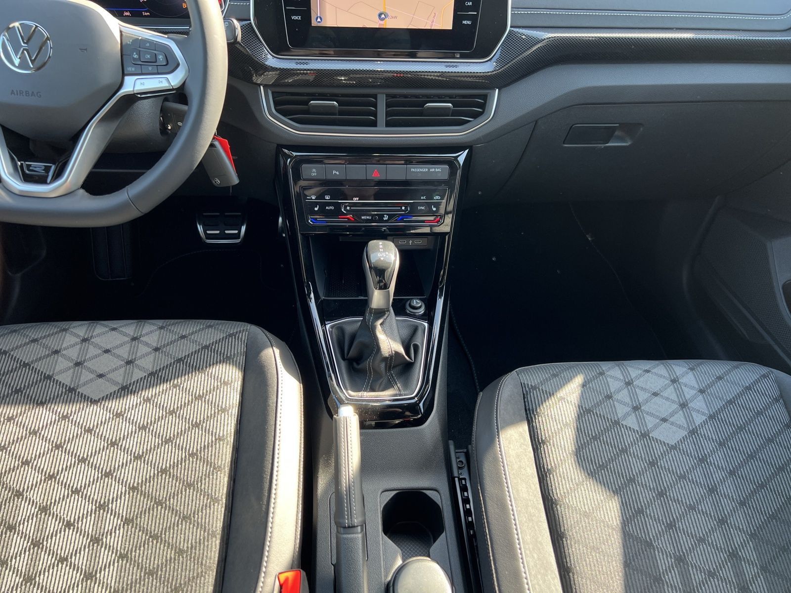 Volkswagen T-Cross - Bild 7