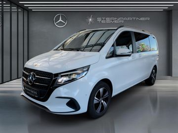 Mercedes V 220 - 1