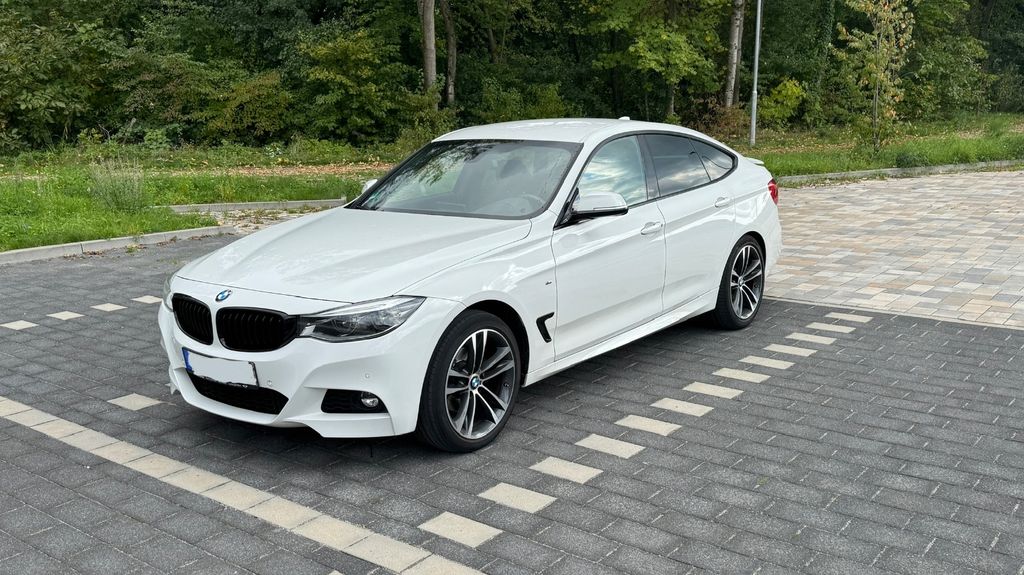 Image of BMW 320 Gran Turismo