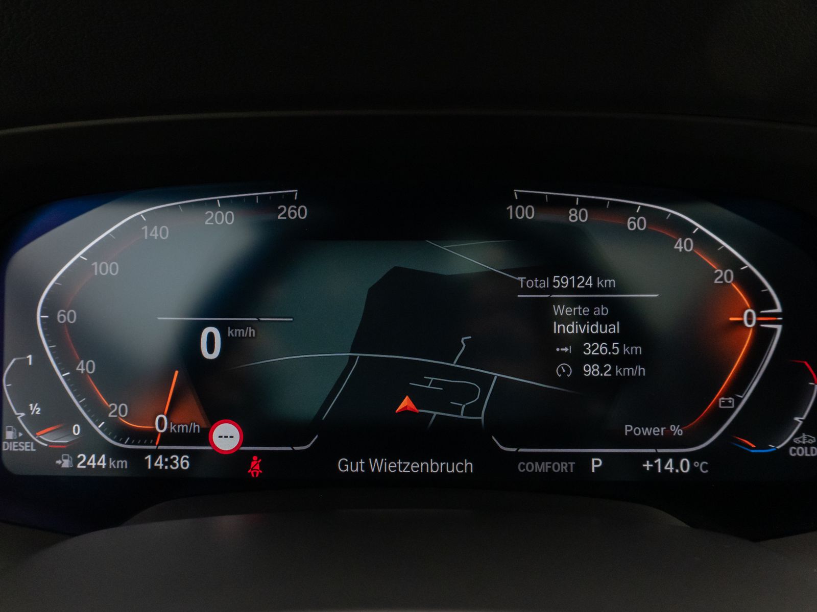 Fahrzeugabbildung BMW X7 xD40d  Panorama Kamera HUD DAB H/K SoftCl AHK