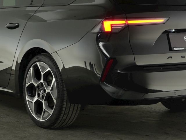 Astra L ST ULTIMATE AT+LED MATRIX+NAVI+360 GRAD 