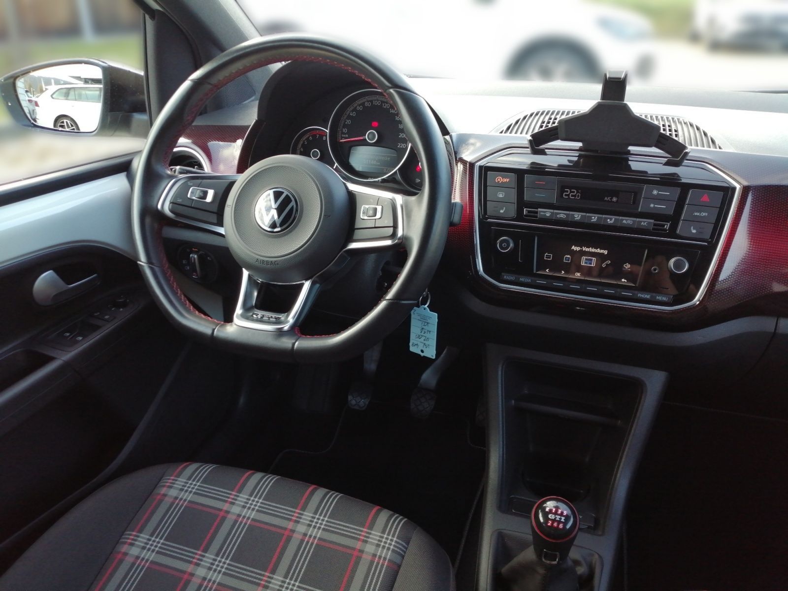 Volkswagen up! - Bild 11