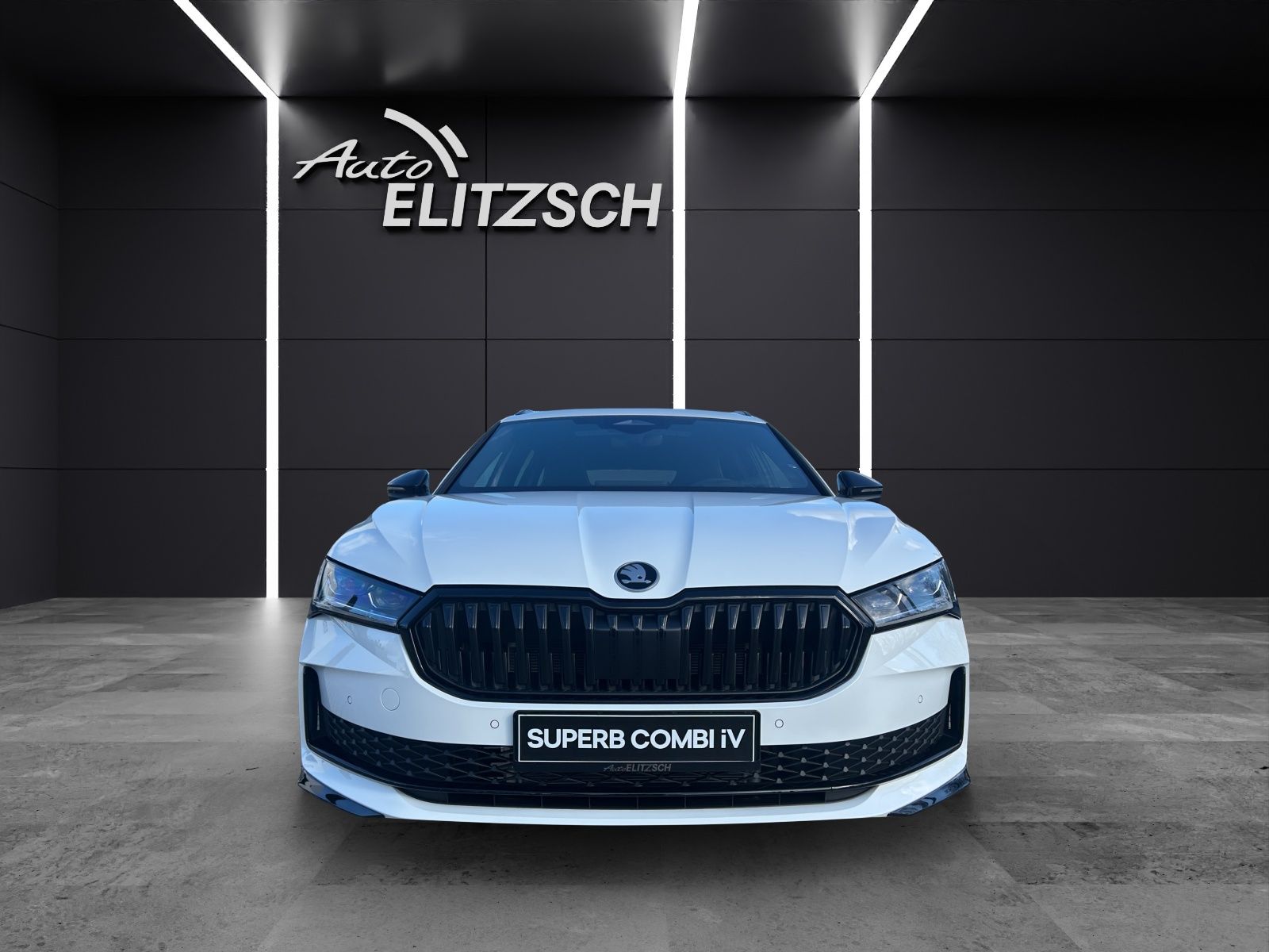 Fahrzeugabbildung SKODA Superb Combi 1.5 TSI iV Sportline DSG AHZV PANO