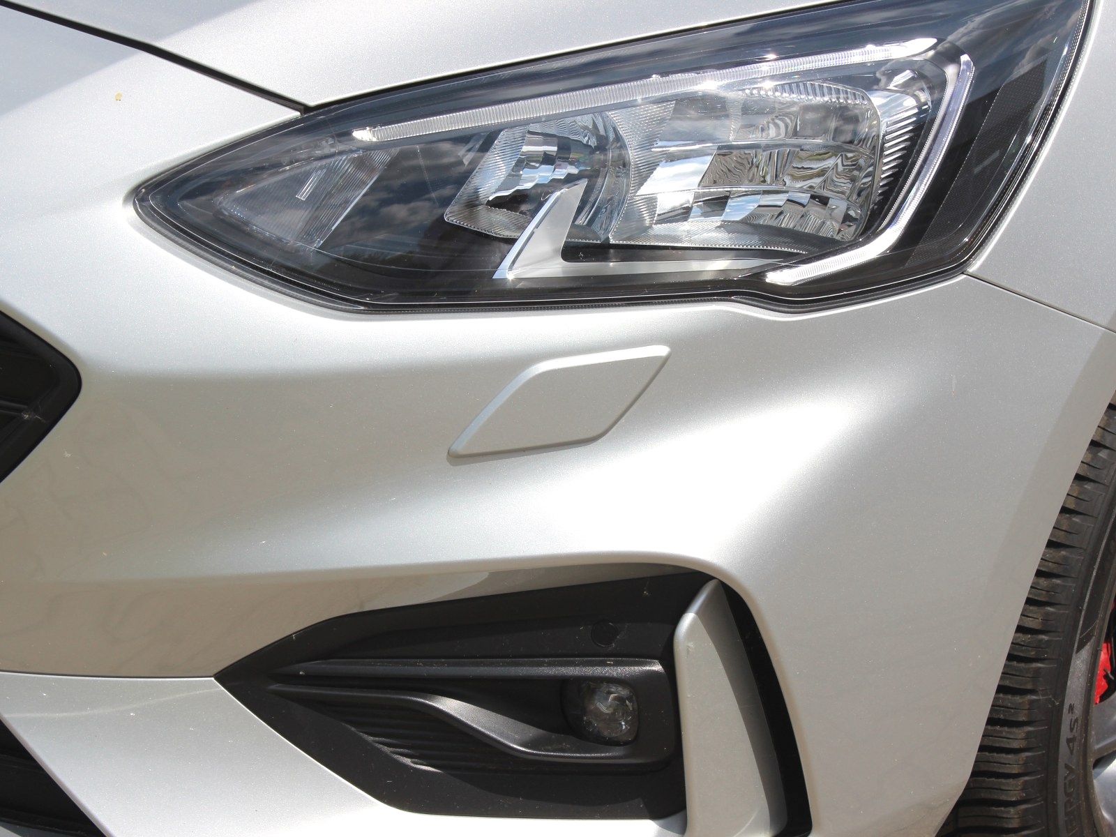 Fahrzeugabbildung Ford Focus ST-Line X 1,0 EcoBoost Mild Hybrid