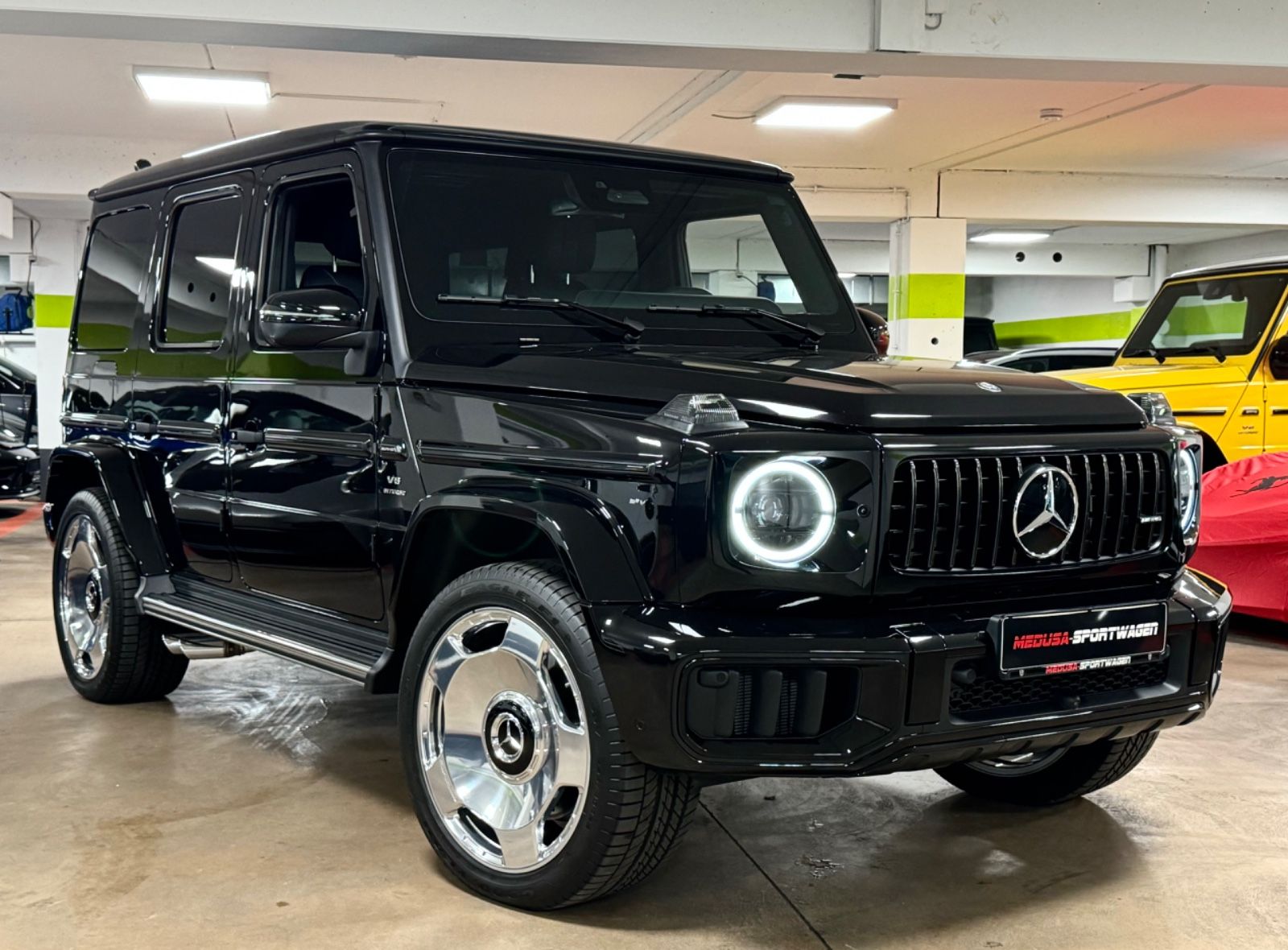 Fahrzeugabbildung Mercedes-Benz G 63 AMG FACELIFT MY25 BURMESTER NIGHTPACK READY