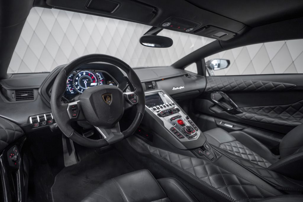 Aventador LP 700-4 MATTBLACK - Bild 17