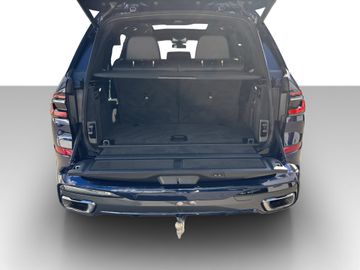 BMW X7 - 12