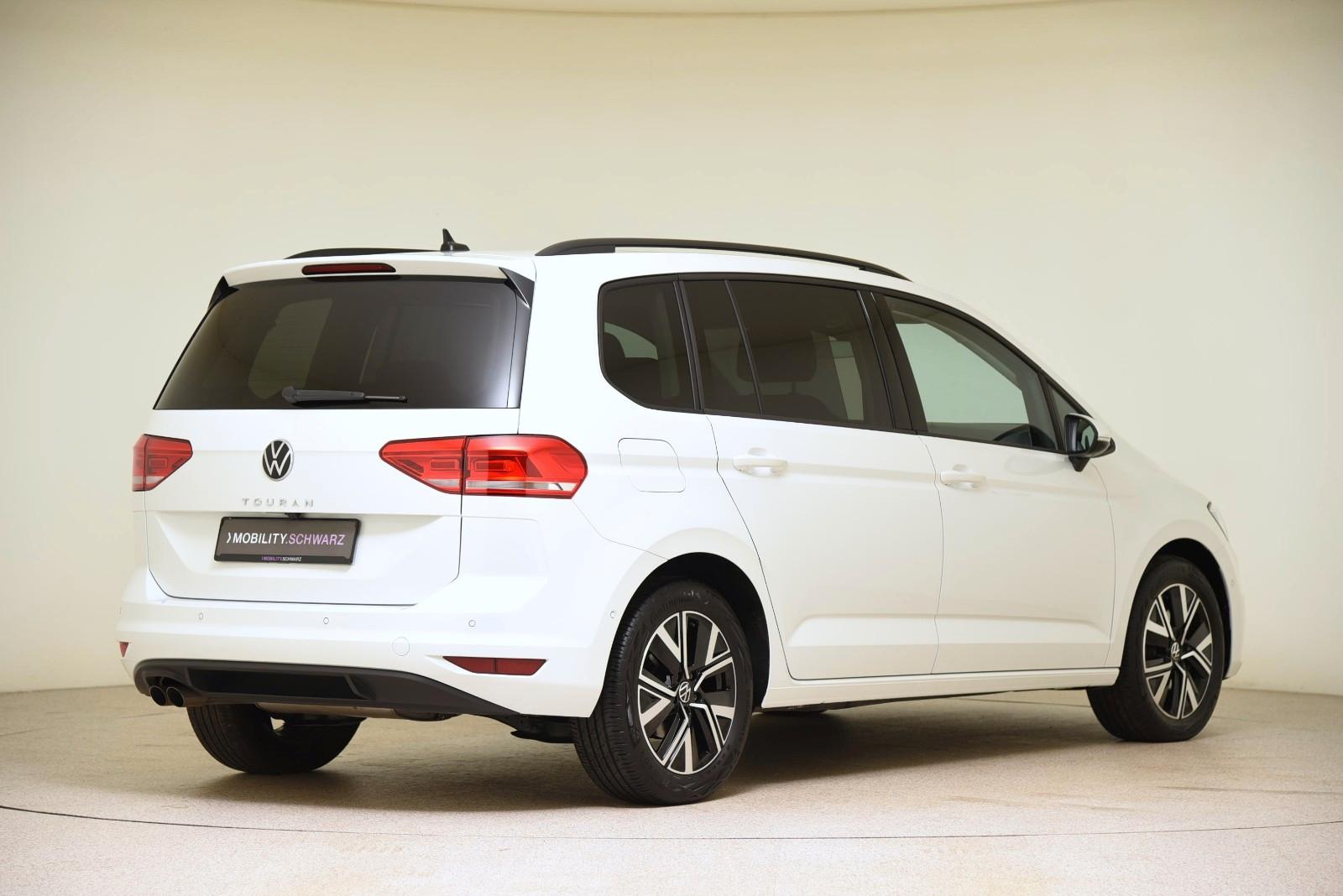 Volkswagen Touran 2.0 TDI SCR DSG Comfortline IQ.Light Pano