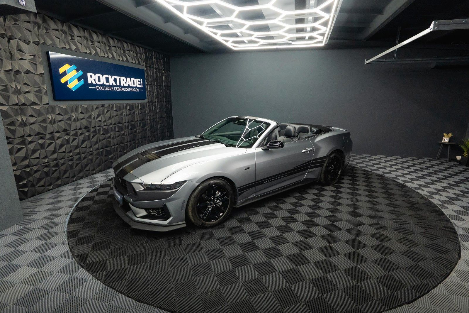 Fahrzeugabbildung Ford Mustang GT Cabrio DARK HORSE PREMIUM MY2024 19%