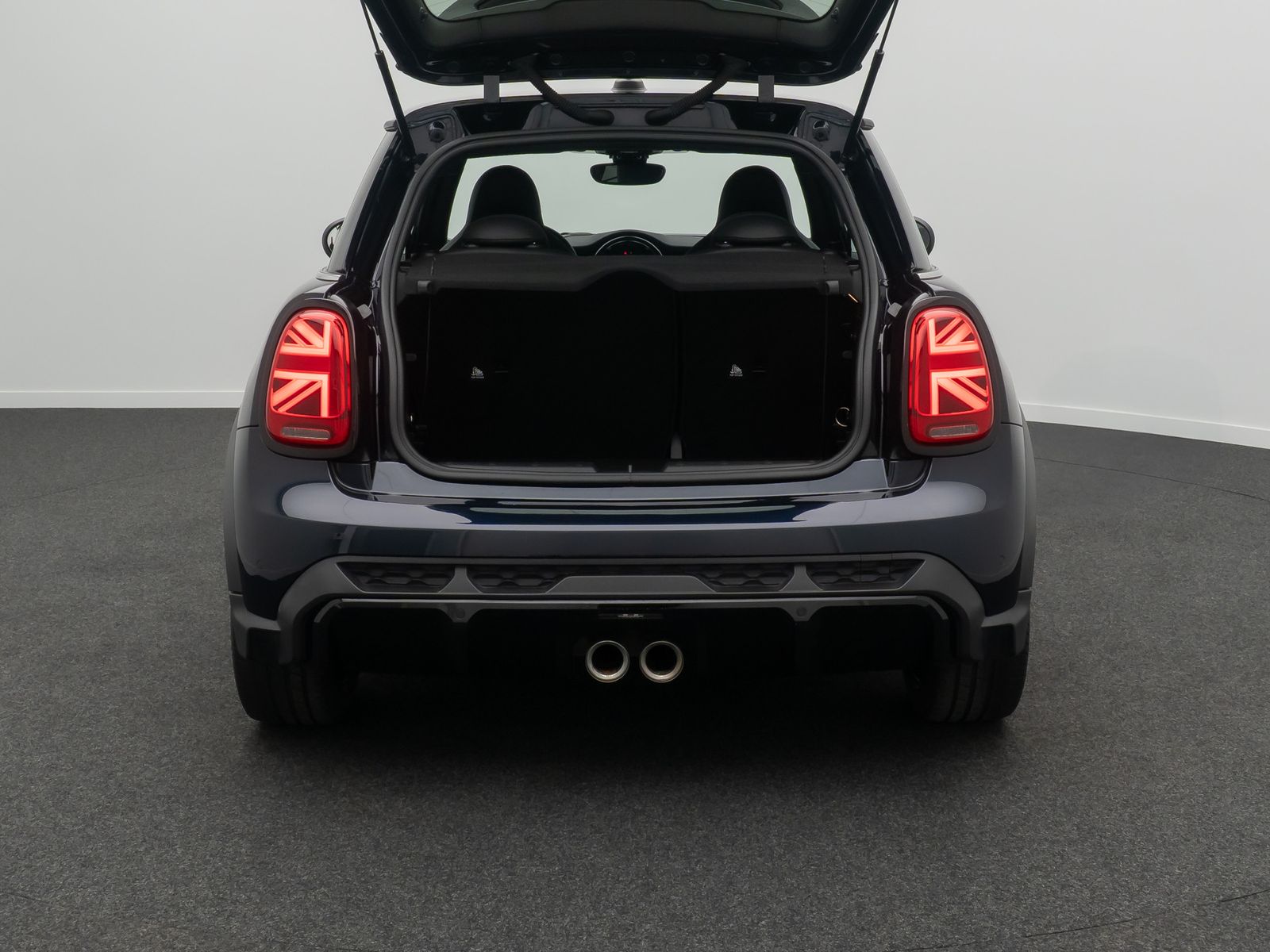 Fahrzeugabbildung MINI John Cooper Works HUD Kamera ACC Sportsitz Komfo