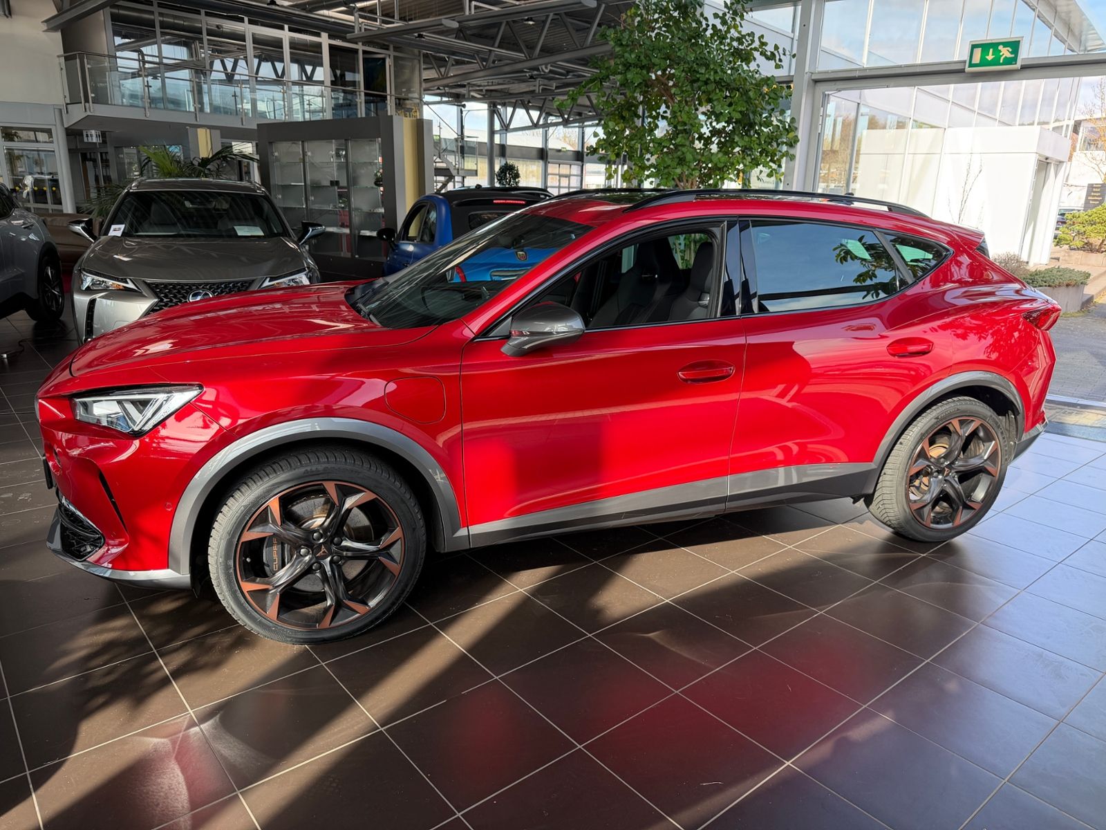 Fahrzeugabbildung CUPRA Formentor VZ e-Hybrid AHK PANO LEDER 19"