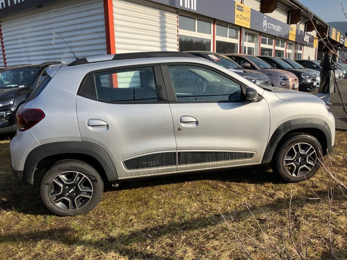 Dacia Spring - Bild 8