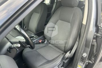 Land-Rover Discovery Sport - 12
