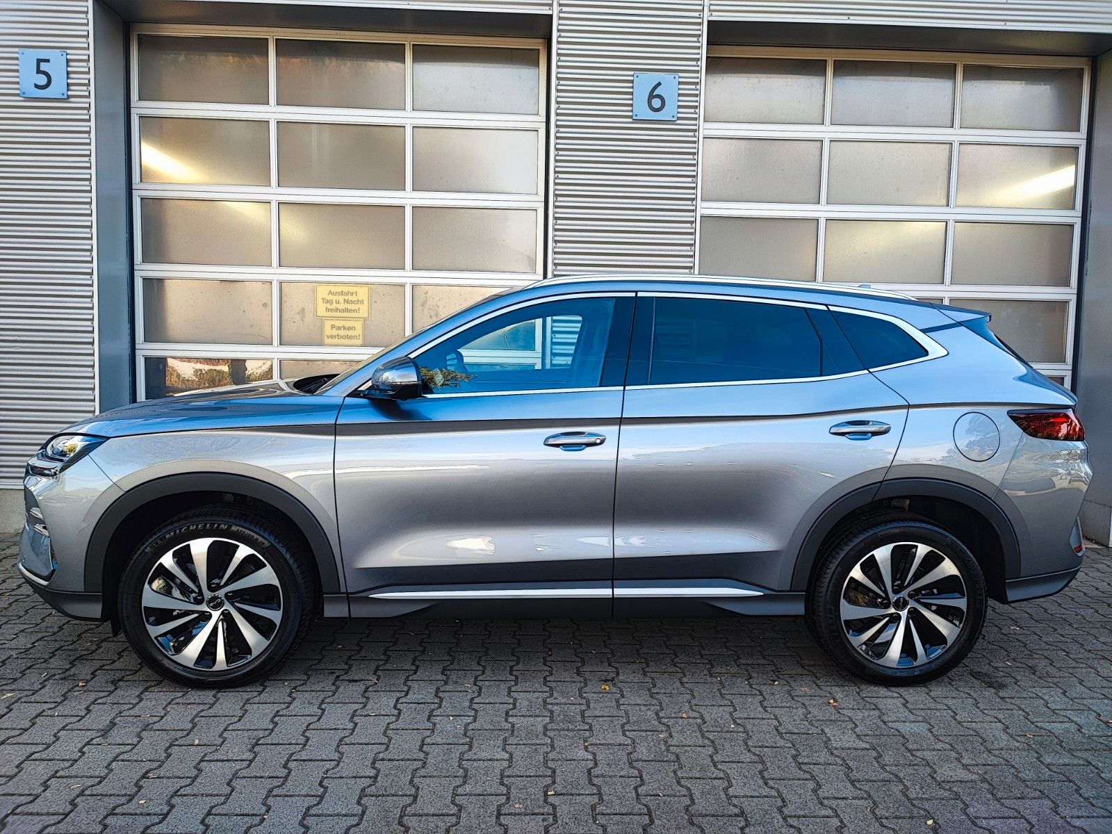 BYD SEAL U