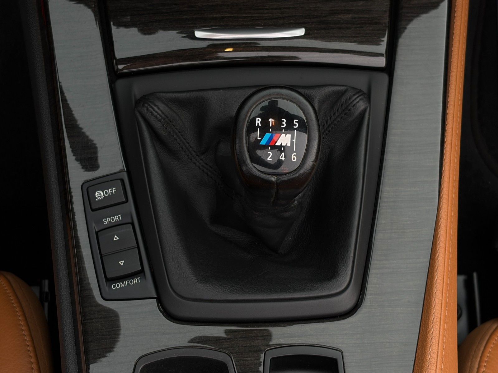 Fahrzeugabbildung BMW Z4 Roadster sDrive 35i SHZ LHZ PDC HiFi Temp.