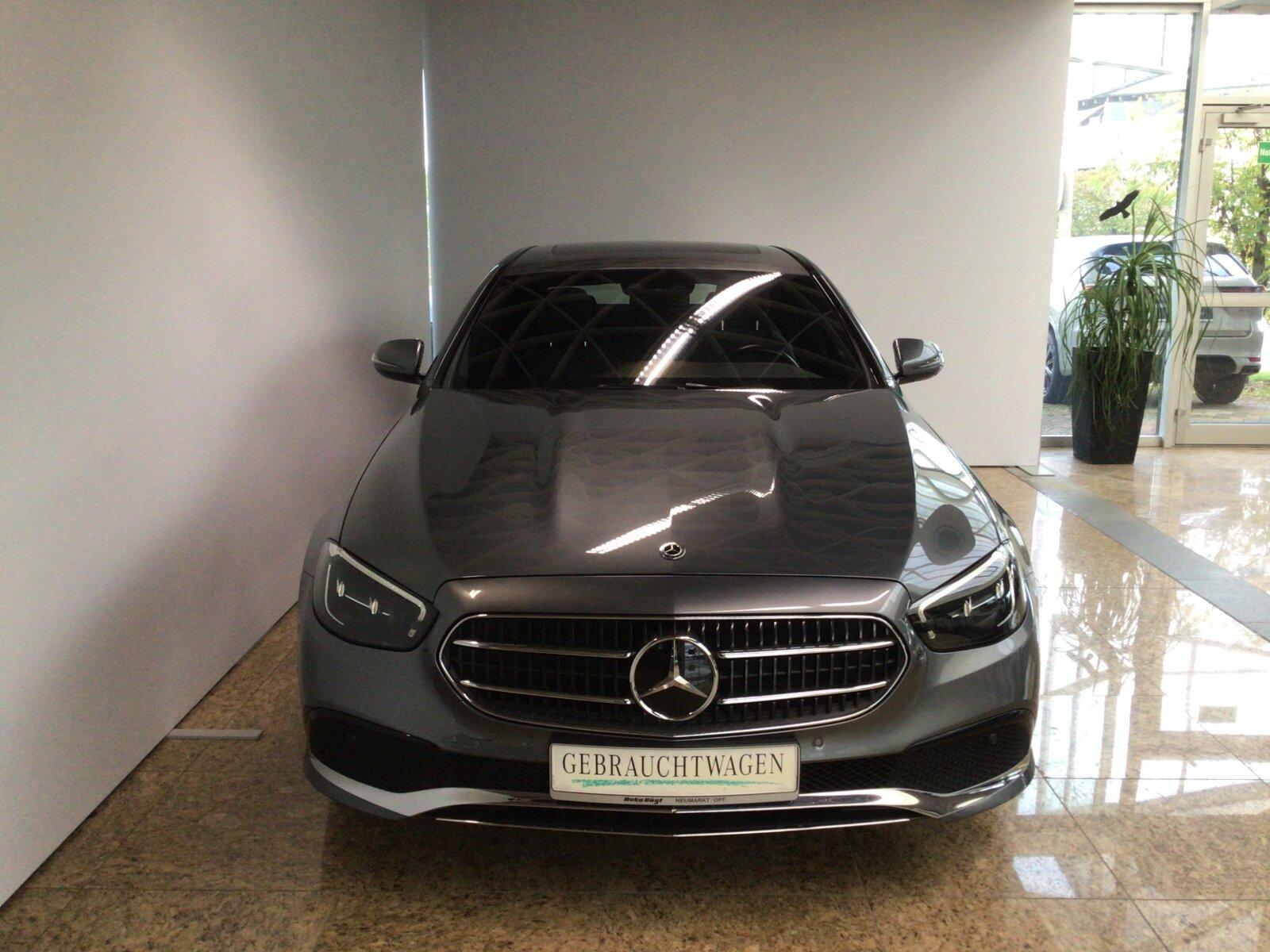 Mercedes-Benz E 300 de 4M AVANTGARDE/AHK/Business/Fahrass/SHD