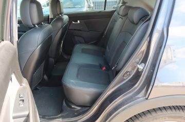 KIA Sportage - 8