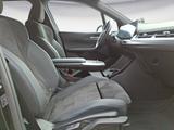 BMW 218i Active Tourer Steptronic DCT M SPORT Panora - BMW mit Benzin-Antrieb: Schwarz, Schiebedach