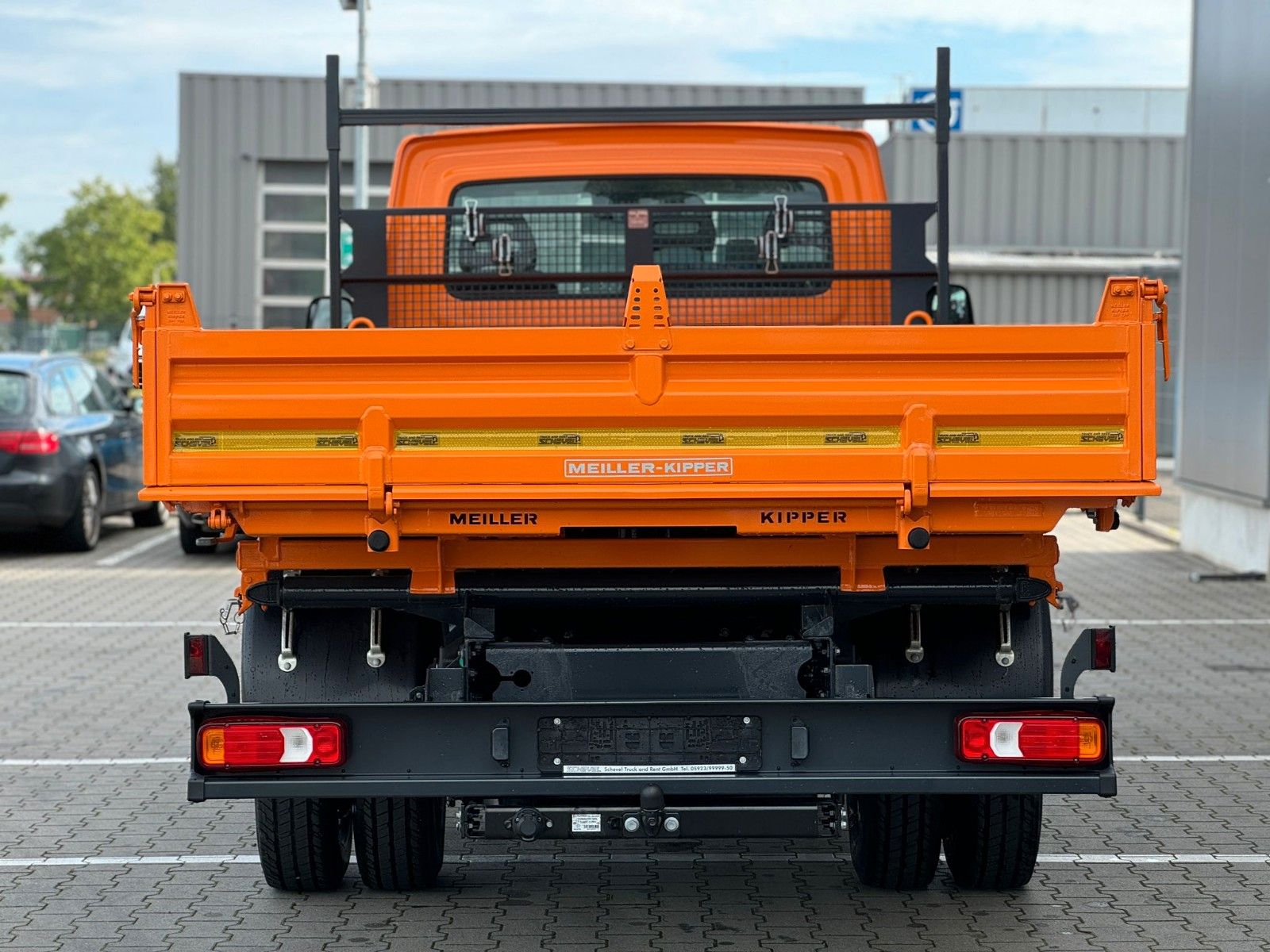 Fahrzeugabbildung Iveco Daily 70C18 MEILLER Kipper Nutzlast 3.610 Kg