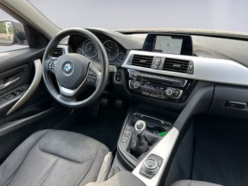 BMW 320 - 12
