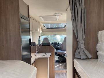 Carado T 328 PRO+ KLIMA NAVI TV