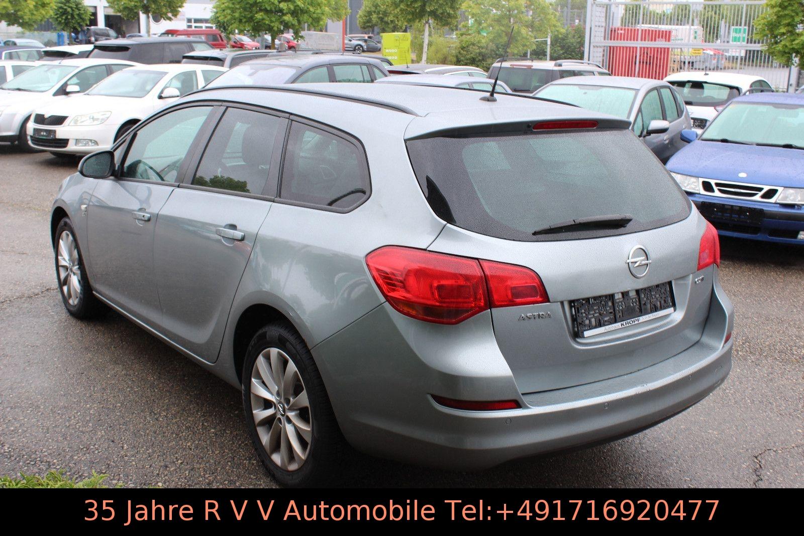 Opel Astra 2012 — engine 1.686 cm³, 125 HP (92kW)