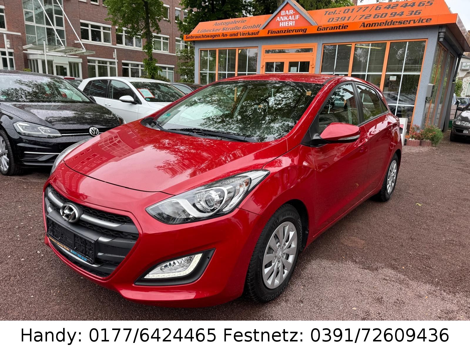 HYUNDAI i30