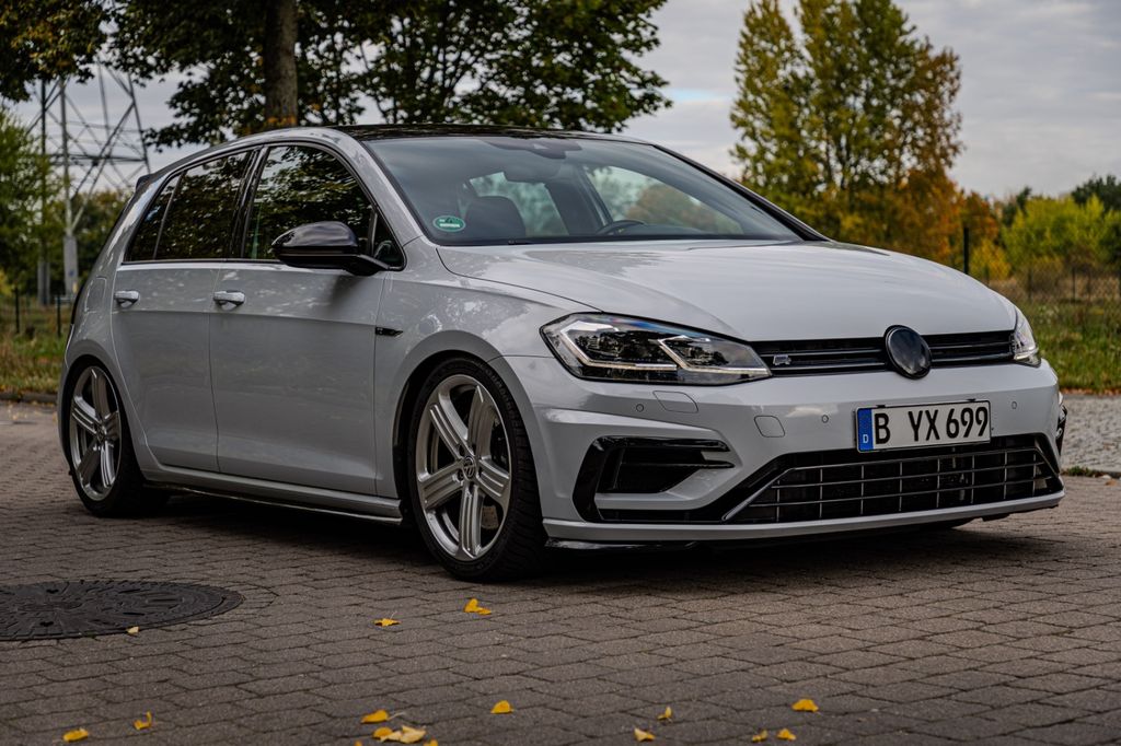 Image of Volkswagen Golf