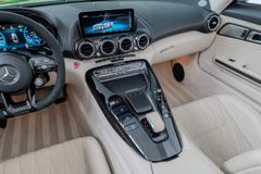 MERCEDES-BENZ AMG GT R Roadster I BURMESTER I 1/750 I Unfallfr