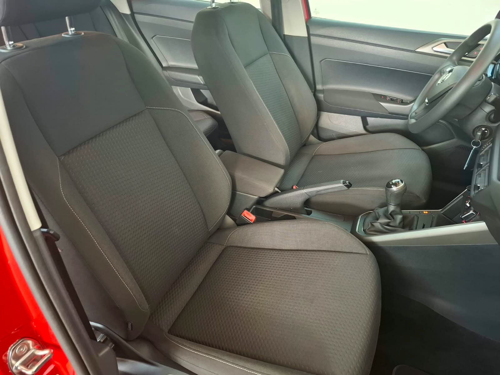 Fahrzeugabbildung Volkswagen Polo Comf. 1,0l +Licht&Sicht+Tempomat+Navigation