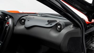 2015 Mclaren P1 — миниатюра 14