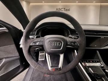  AUDI RSQ8 photo 7