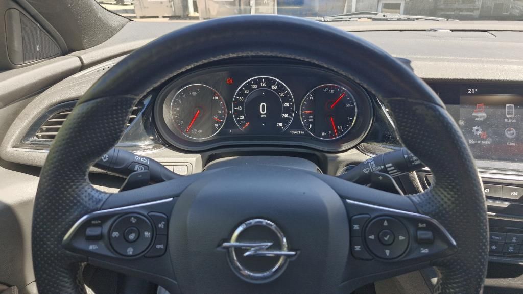 Autohaus Zimpel - Opel Insignia ST 2.0T Allrad Winterräder+AHZV+Head-Up - Bild 13 Autohaus Zimpel - Opel Insignia ST 2.0T Allrad Winterräder+AHZV+Head-Up - Bild 13