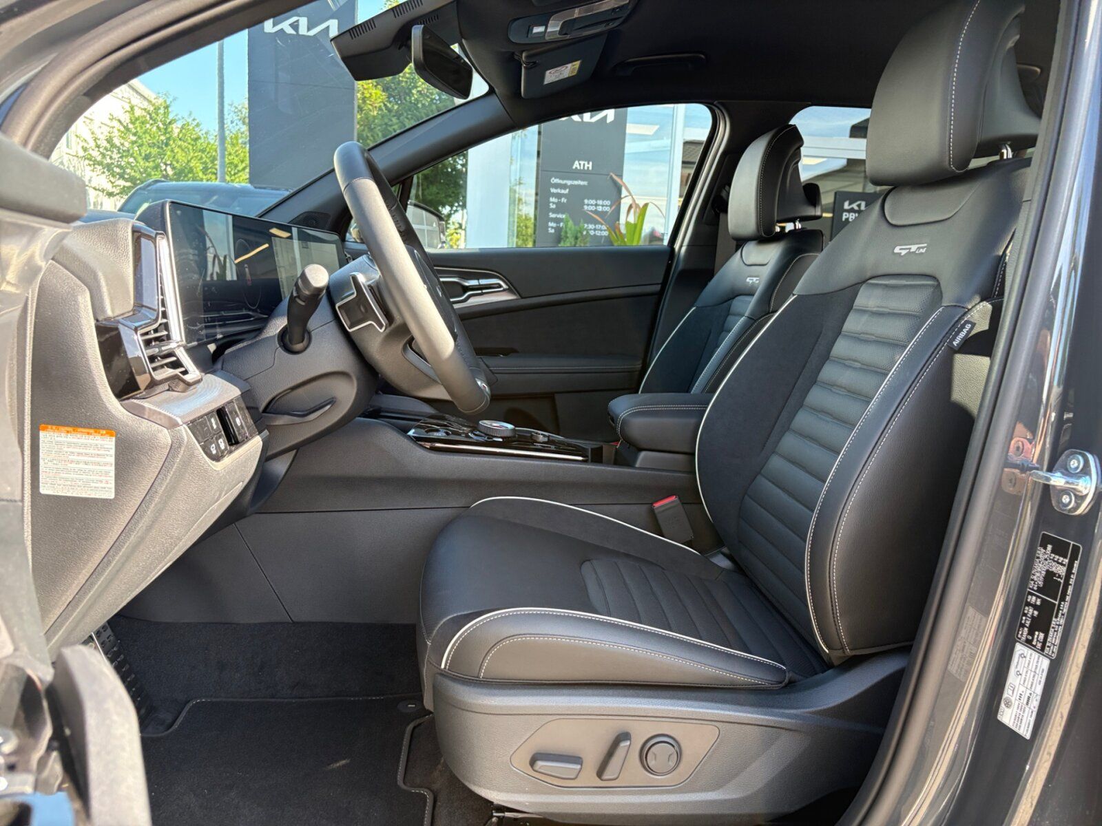Fahrzeugabbildung Kia SPORTAGE 1.6T HEV AWD GTL DRIVE SOUND AKTIONLED