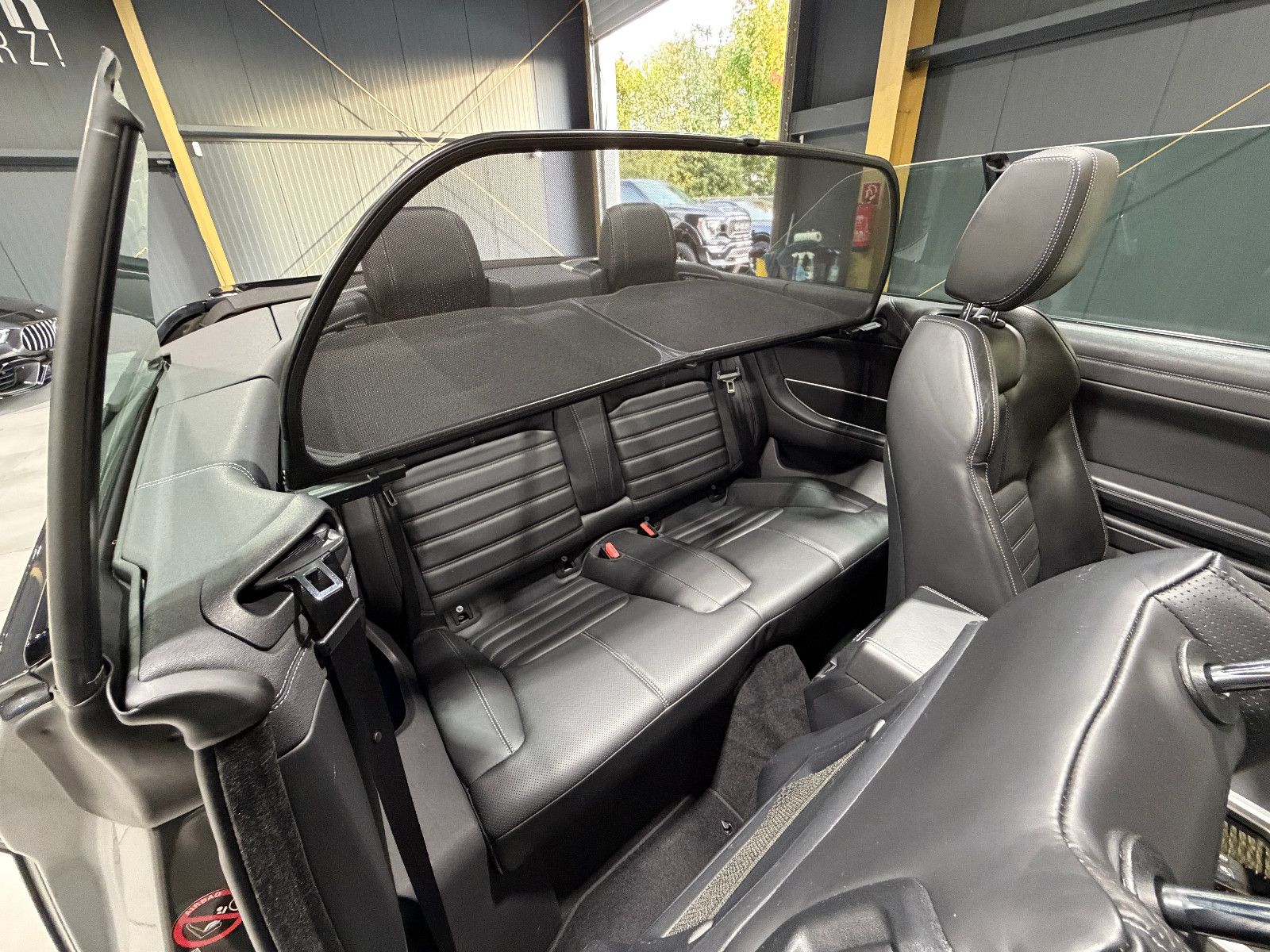 Fahrzeugabbildung Land Rover Cabriolet HSE Dynamic/360'KAM/LED/LEDER/NAVI/HUD