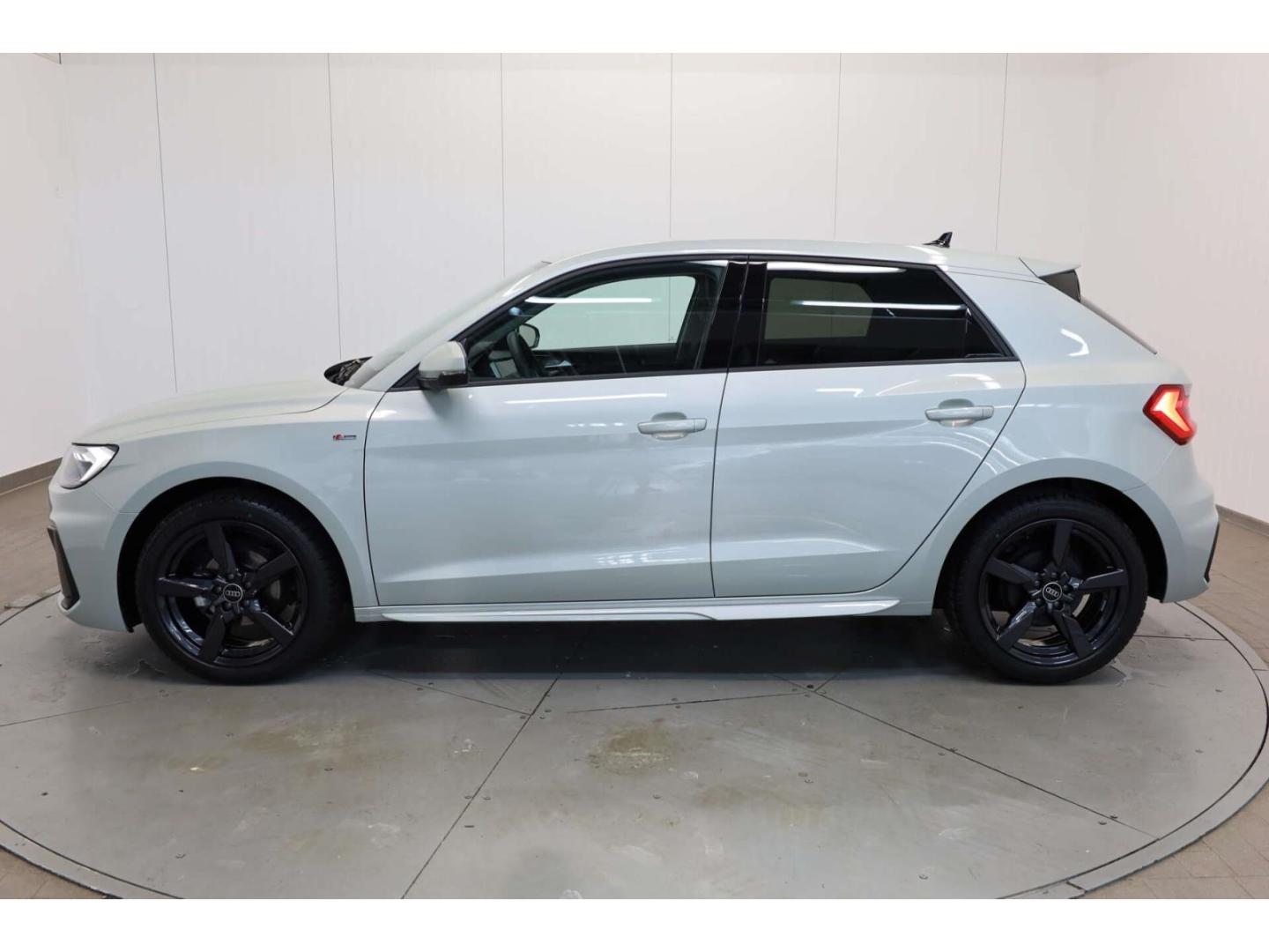 Audi A1 Sportback 25 TFSI S line S-Tronic LED/NAV/SH, миниатюра 5
