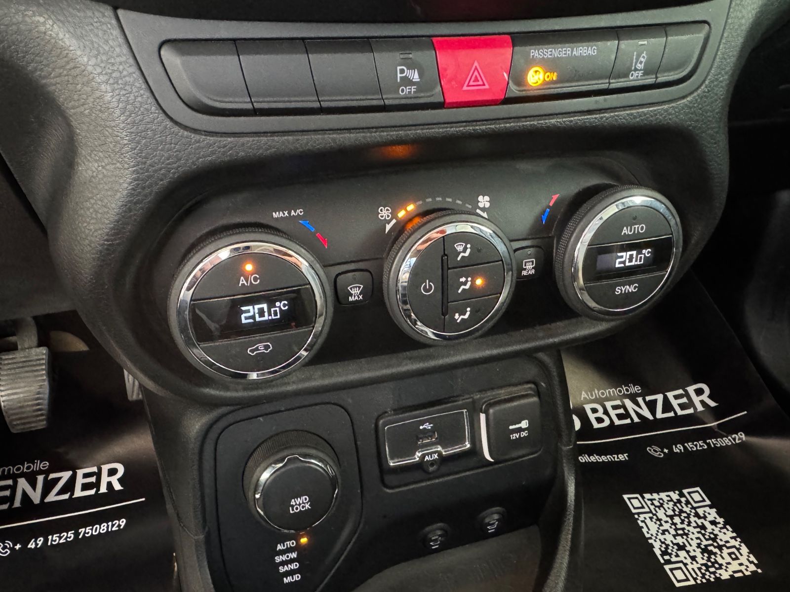 Fahrzeugabbildung Jeep Renegade Limited Adv. Ed. 4x4/LEDER/AHK/KLIMA/SH