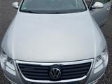 Volkswagen Passat 1.4 TSI BlueMotion Trendline Trendlin... - Volkswagen Passat aus 2010