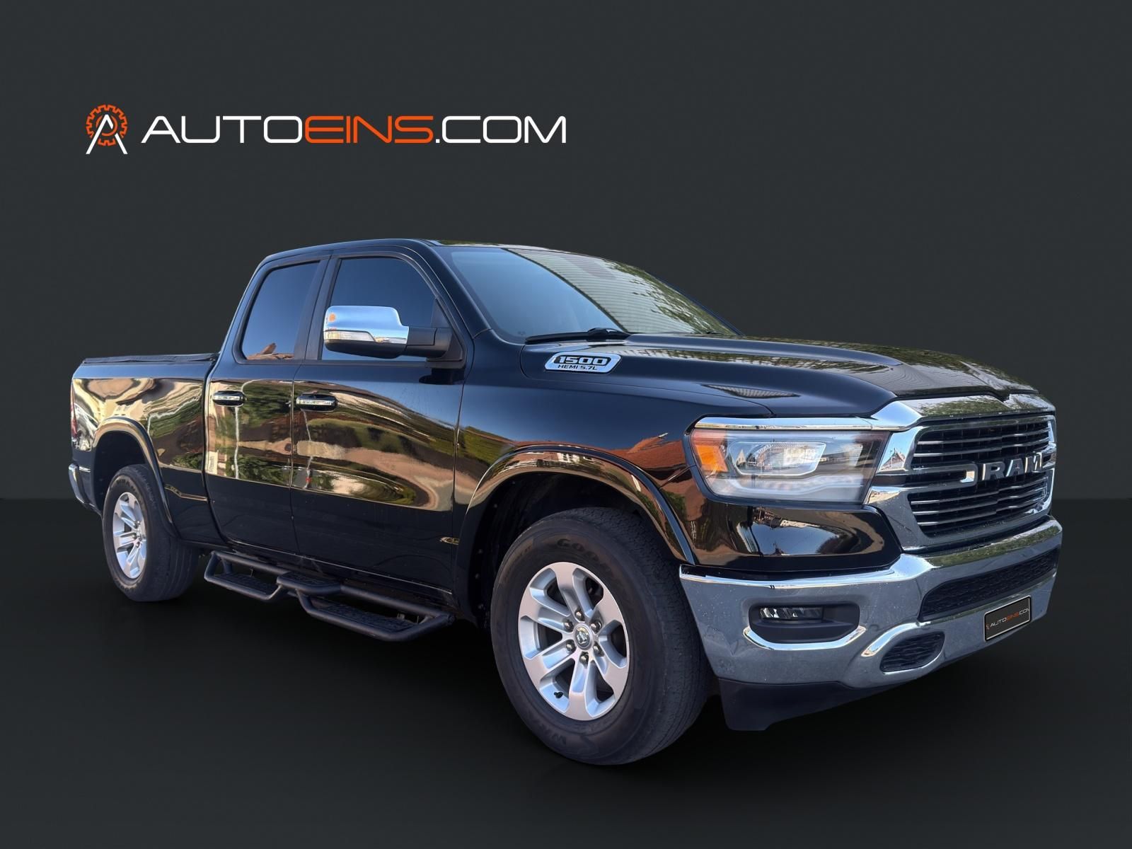 Dodge Dodge RAM 4x4 Laramie 5.7 V8*LED*Kamera*