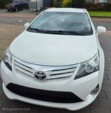 Toyota Avensis Combi 1,6-l-Valvematic Comfort Comfort - Toyota Avensis: Comfort