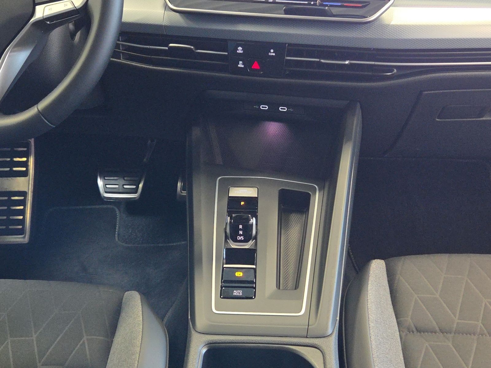 Volkswagen Golf - Bild 9