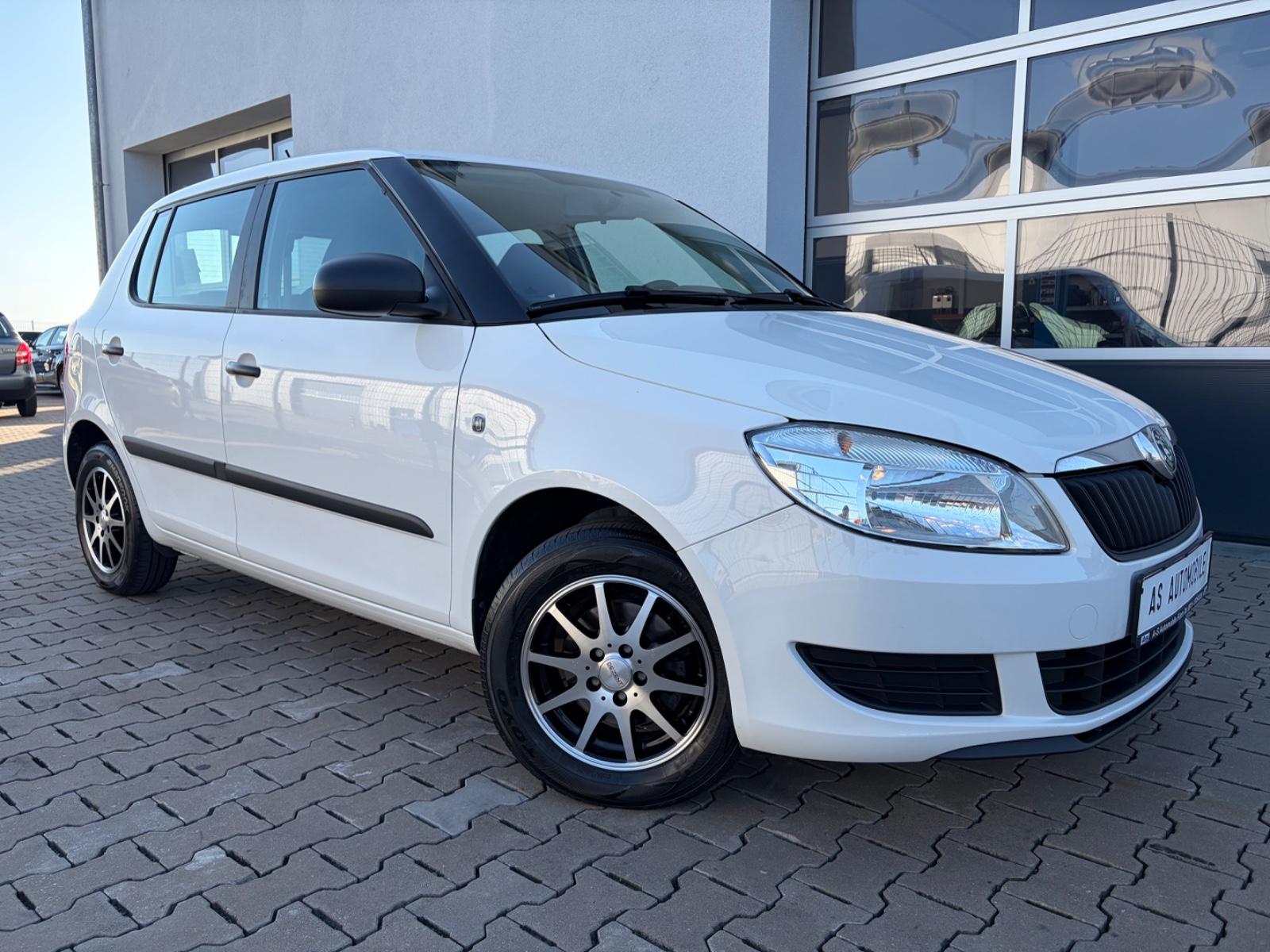 Skoda Fabia 1,2 °°KLIMA°°STEUERKETTE NEU°°KD NEU°°