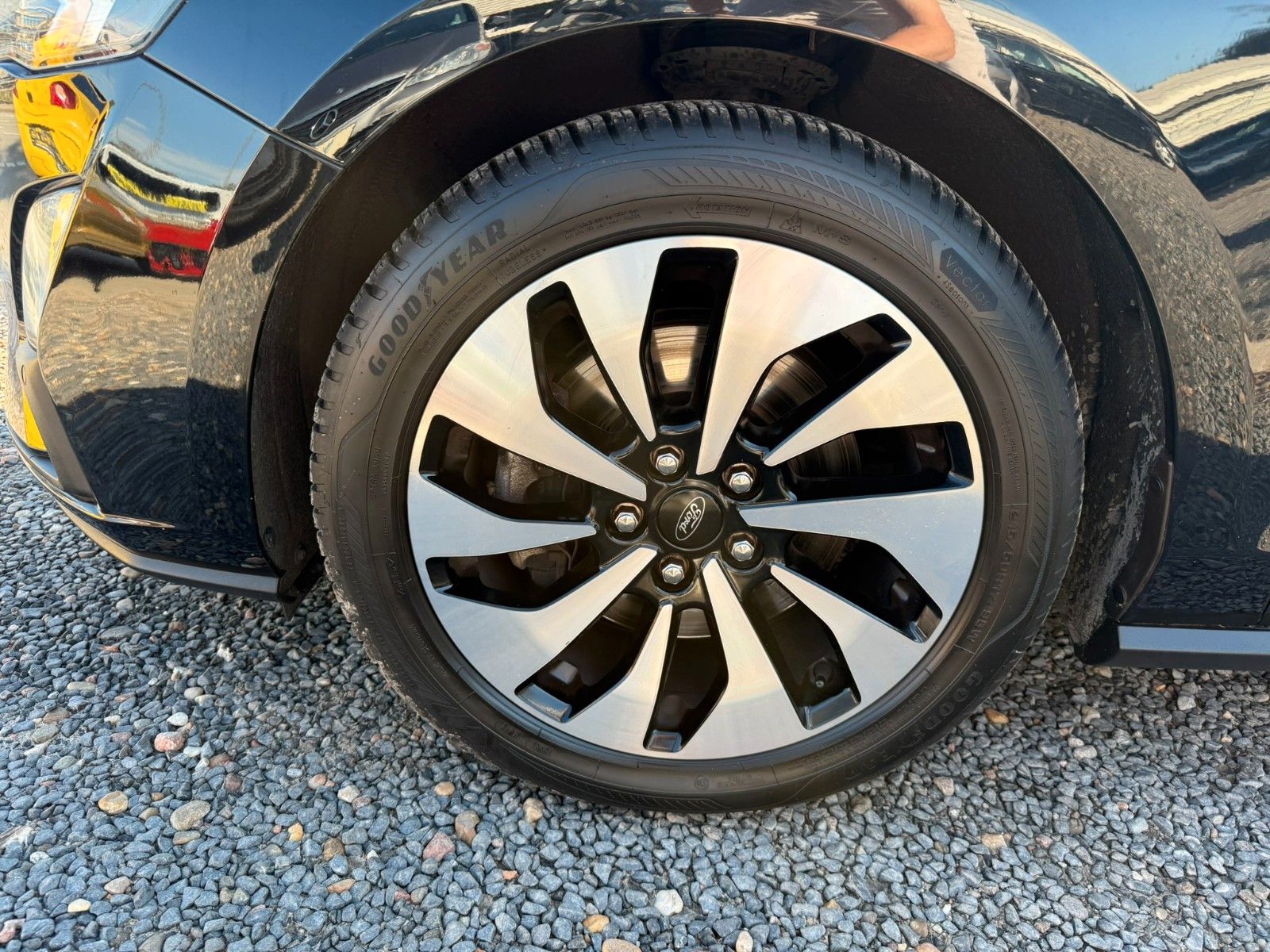 Fahrzeugabbildung Ford Focus Turnier Cool & Connect