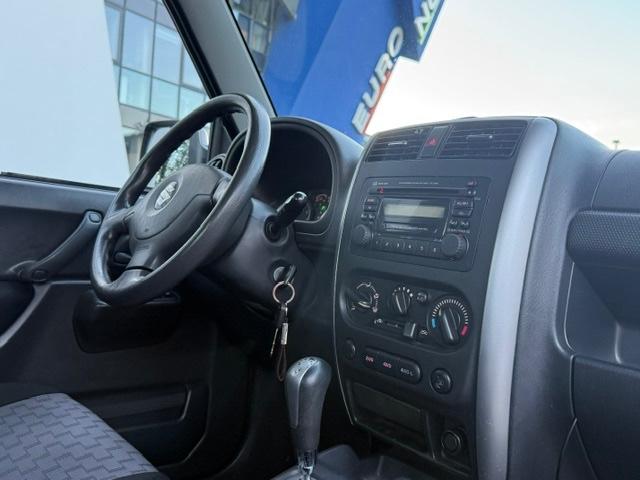 SUZUKI JIMNY RANGER 1.3 VVT 86ch 4X4 BVA - CAMÉRA DE RECUL - CLIMATISATION - JANTES ALLIAGE - ATTELAGE AMOVIBLE