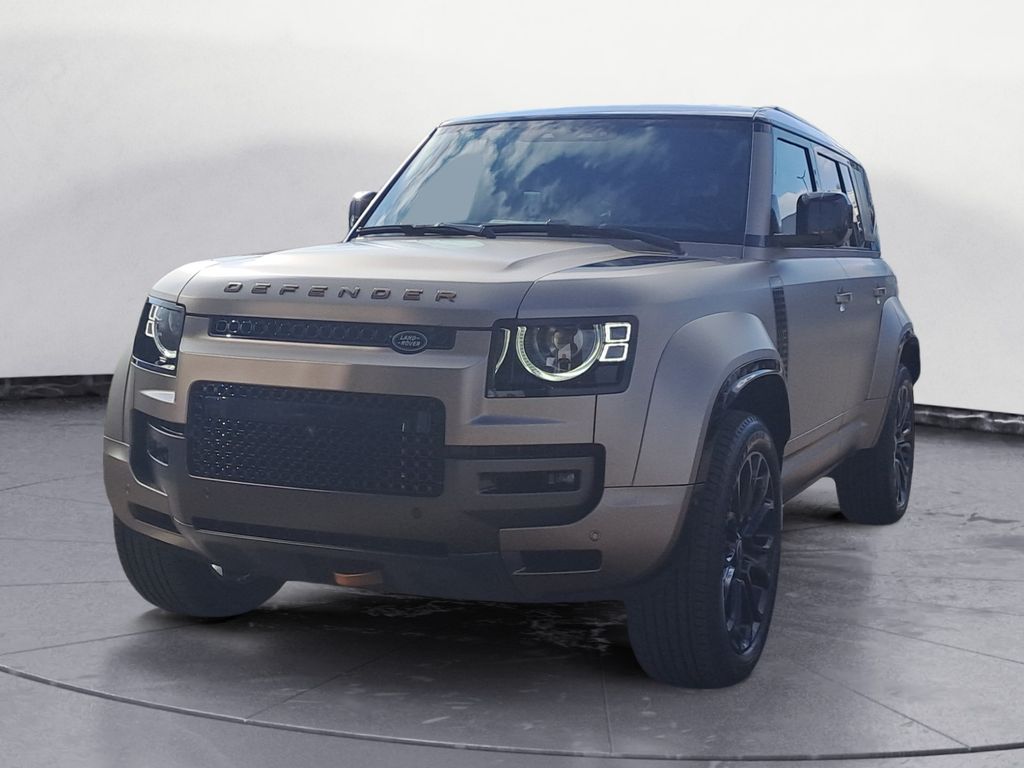 Land Rover Defender 110 P635 OCTA AHK elektrisch ein- und a