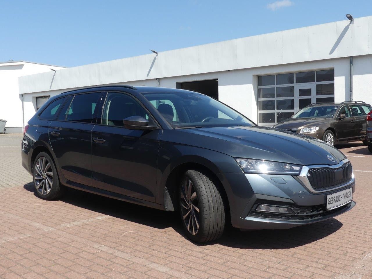 Fahrzeugabbildung SKODA Octavia Combi Ambition iV